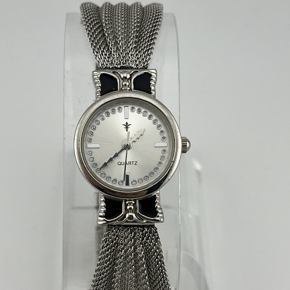 Cannes Watch Women 23mm Silver Case 7.25" Mesh Metal Band- New Battery - Picture 1 of 8
